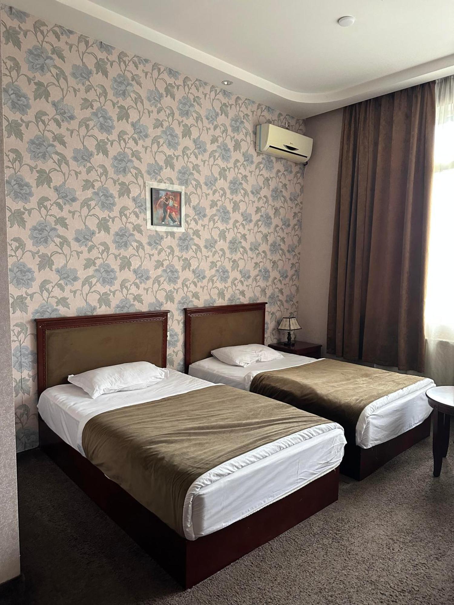 Margo Palace Hotel Tbilisi Exterior foto